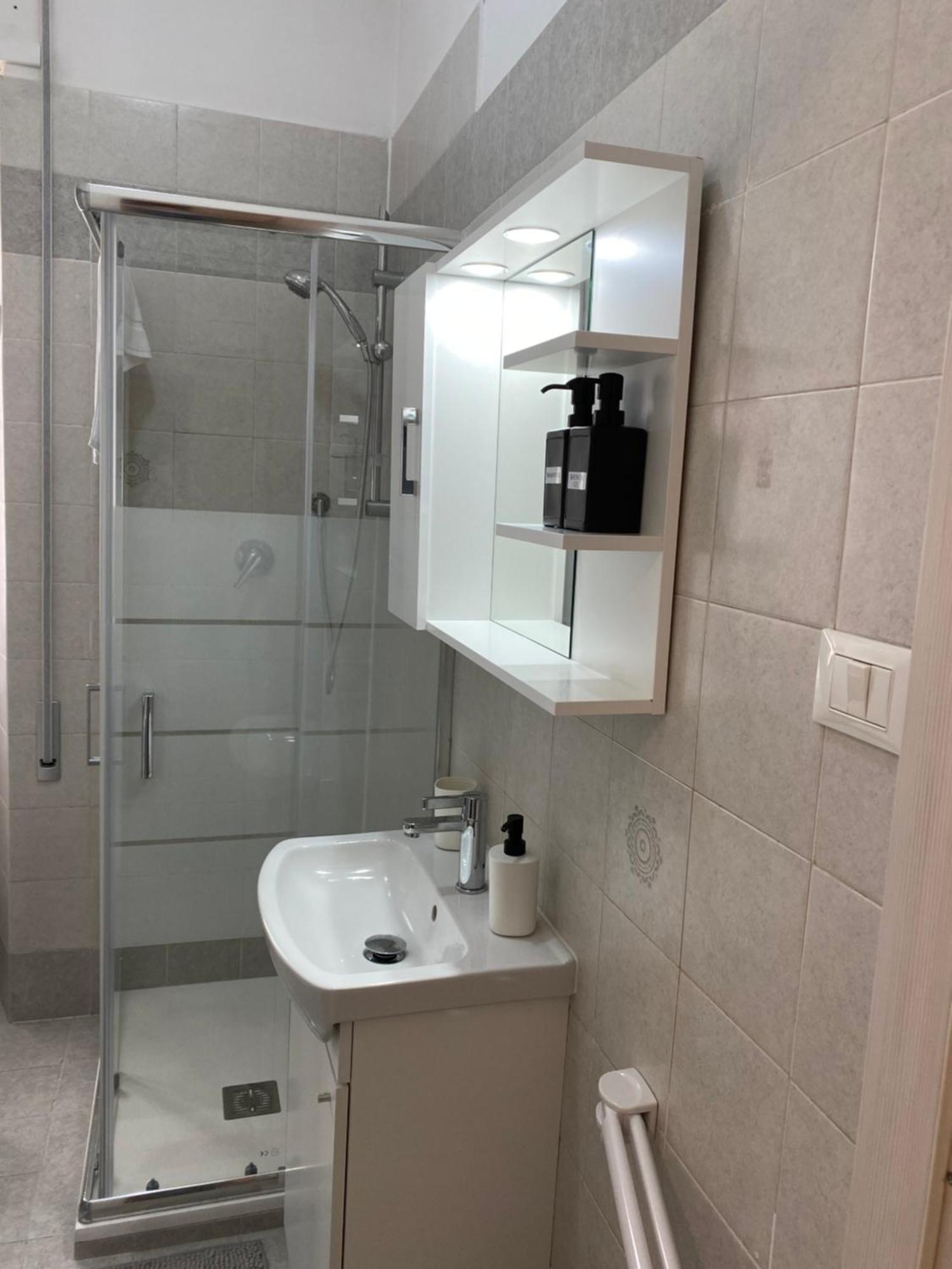Diana Holiday Home Рим Екстериор снимка